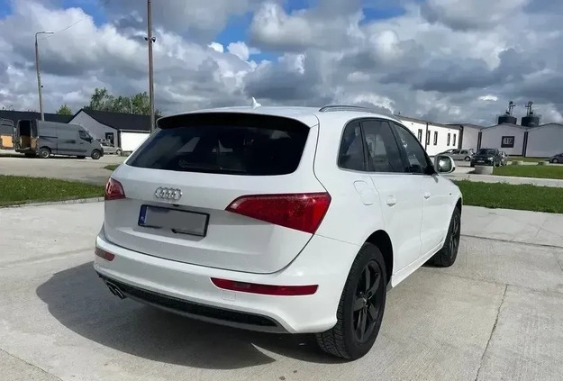 Audi Q5 cena 56500 przebieg: 267000, rok produkcji 2009 z Grójec małe 667